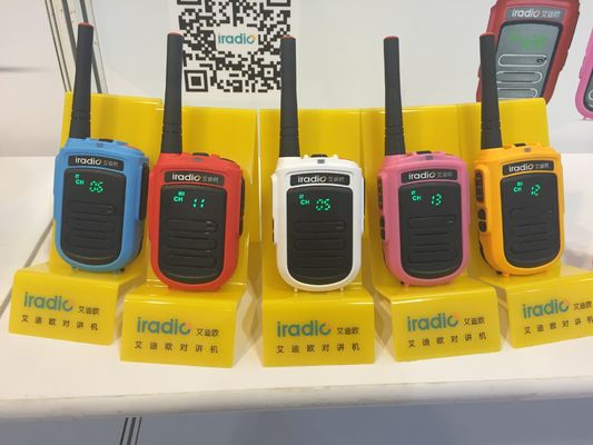 CE FCC Rohs 인증된 라디오 DP-168VHF UHF 디지털 소형 핸드헬드 키드 DMR 워키 토키