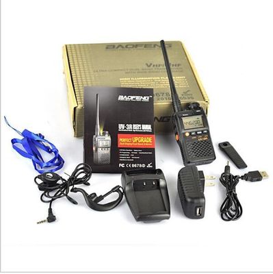 월키 토키 UV-3R 장거리 듀얼 밴드 UHF VHF LCD 디스플레이로 편리한 쌍방향 라디오