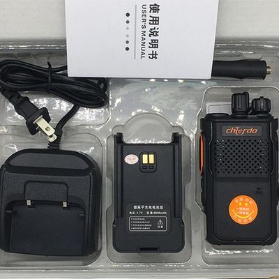 Chierda Tc68 워키 토키 야외 통신에 적합 7.4V 작동 전압