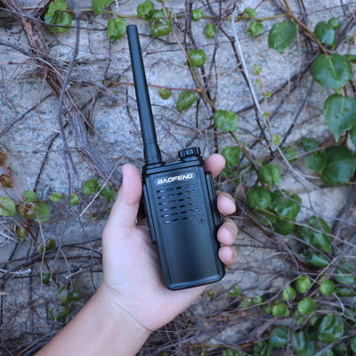 Baofeng W31E Talkie Walkie 5Watt 출력력 4.2V 운영 전압 전문용
