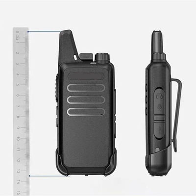 UHF400-480MHz 휴대용 무선 통신 2-5KM 대화 범위를 위한 쌍방향 라디오