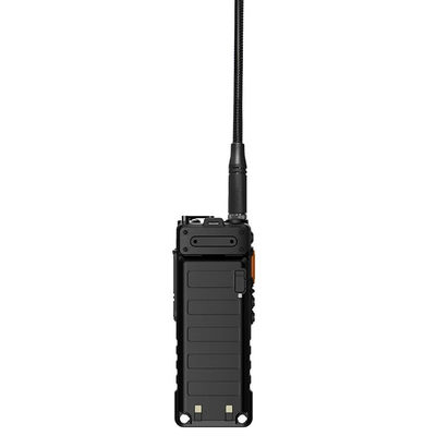 UV-25L 색상 대형 화면 워키 토키 VOX 기능과 4 AAA 배터리가 필요합니다.