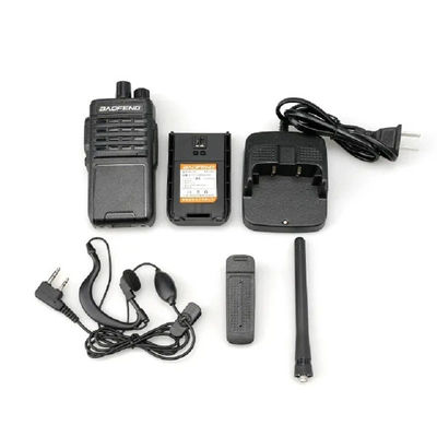 검은색 5-10km 통화 범위 디지털 휴대용 쌍방향 라디오 XIR P3688 DP1400 CP200D DEP450